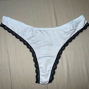 VICTORIA SECRET THONG